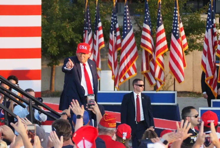 Trump will hold in-person rallies in Iowa and Kansas after all as election nears
